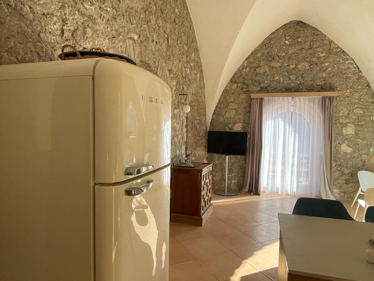 Grazia Villa *